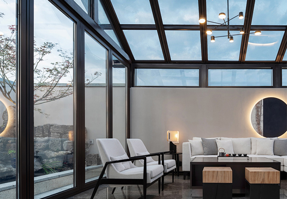 Gable roof sunroom